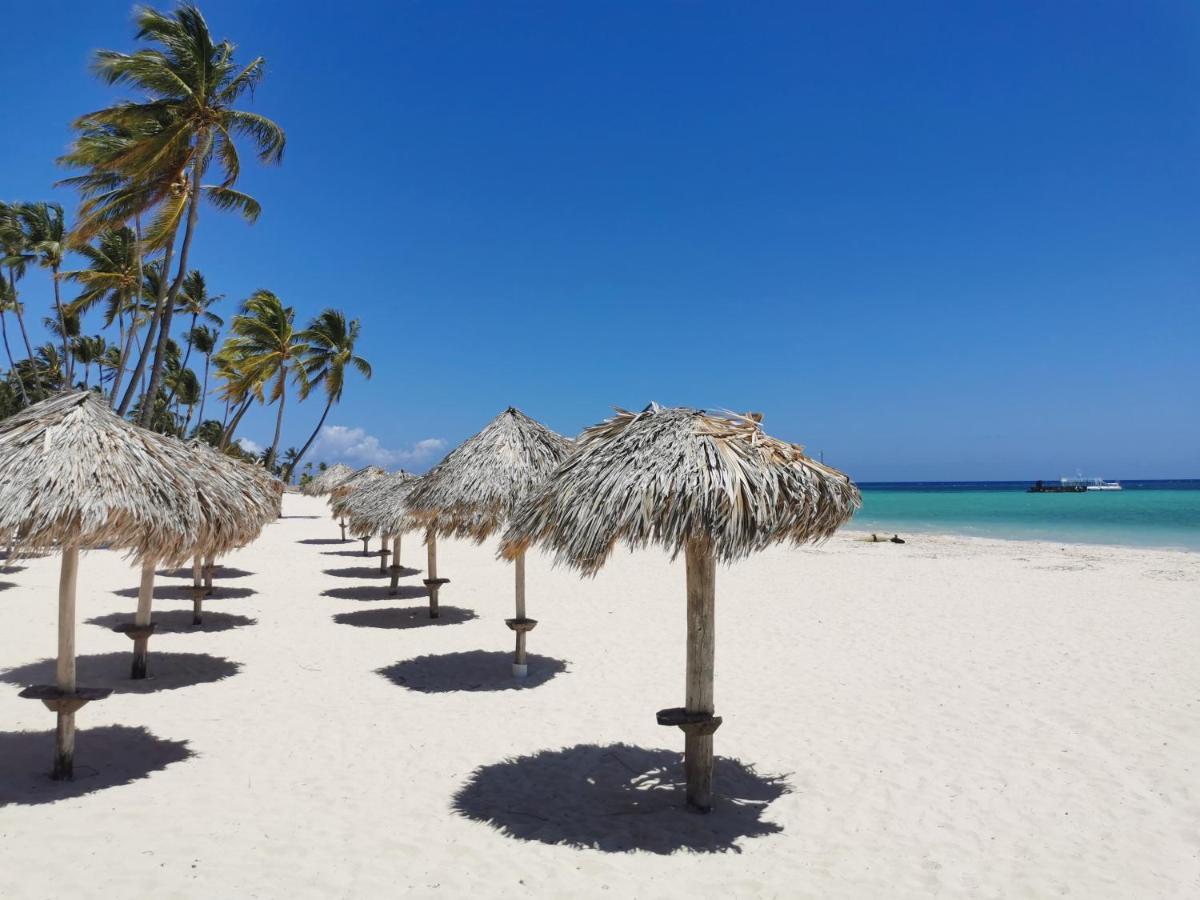Sol Caribe Suites - Playa Los Corales - Beach Club, Wifi, Swimming Pool - Calle Aruba Punta Cana Exterior photo