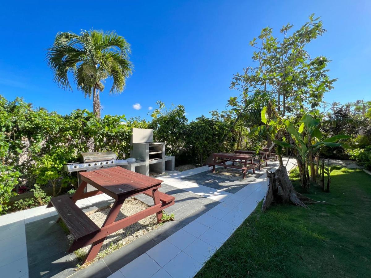 Sol Caribe Suites - Playa Los Corales - Beach Club, Wifi, Swimming Pool - Calle Aruba Punta Cana Exterior photo